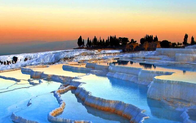 İSTANBUL ÇIKIŞLI PAMUKKALE TURU