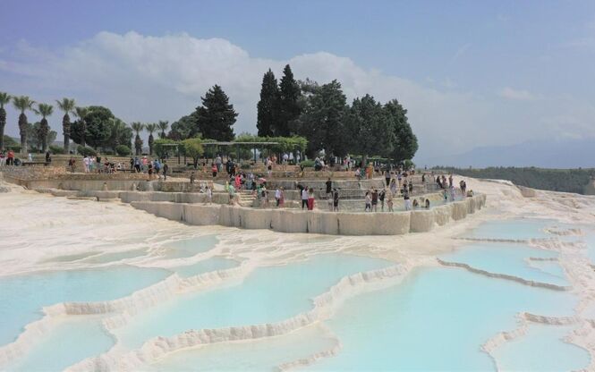 İSTANBUL ÇIKIŞLI PAMUKKALE TURU