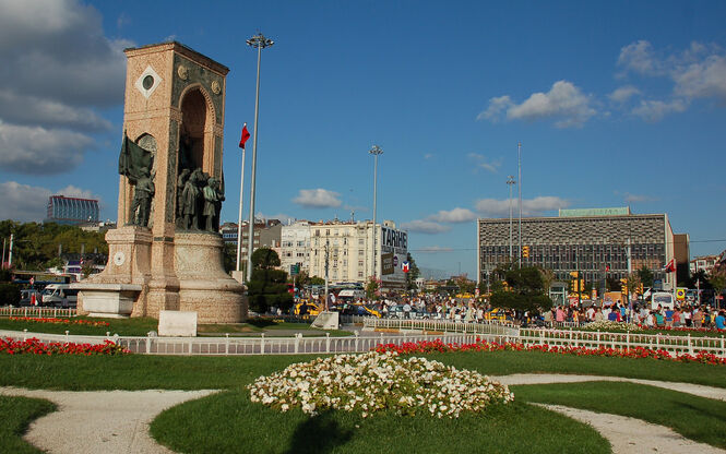 İSTANBUL TAKSİM GALATA KULESİ VE ADALAR